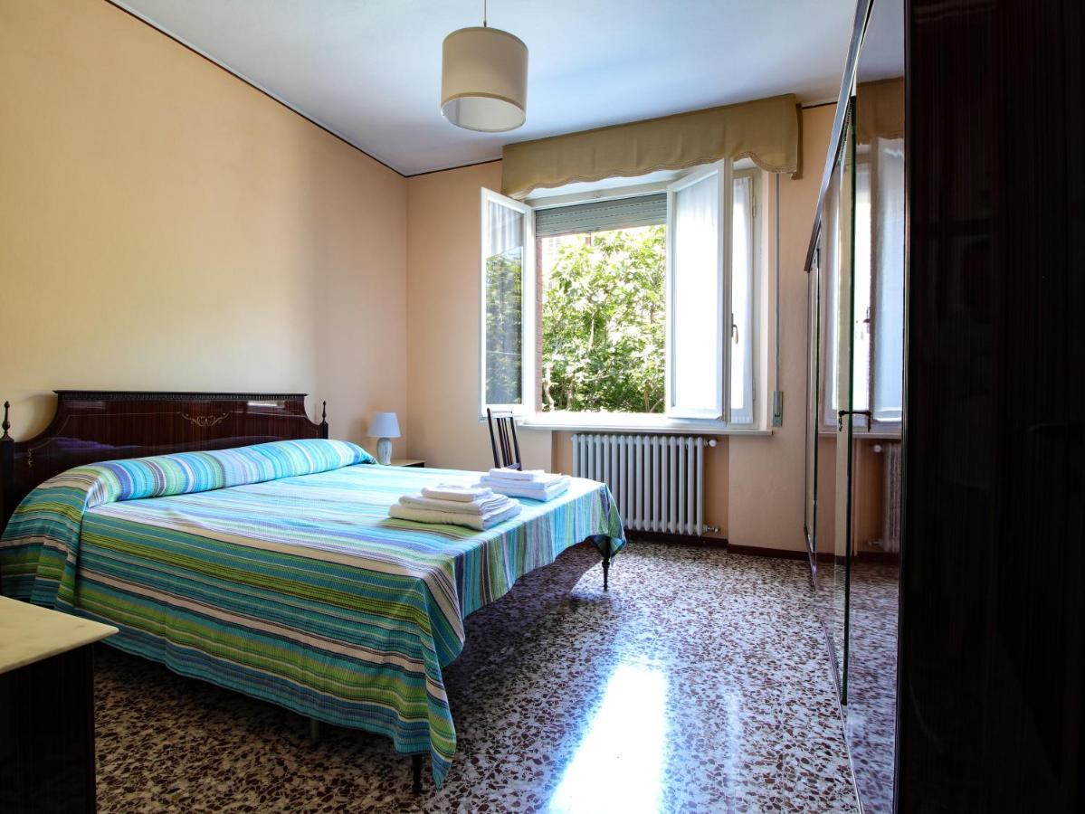 Residenza Parco Ducale Apartment Parma Bagian luar foto
